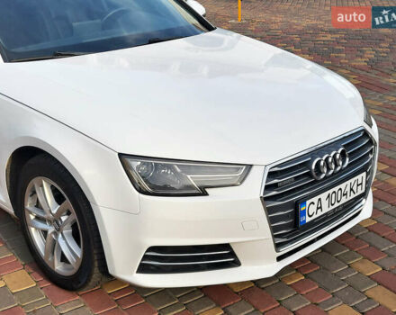 Белый Ауди А4, объемом двигателя 1.98 л и пробегом 144 тыс. км за 17399 $, фото 3 на Automoto.ua