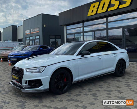 Белый Ауди А4, объемом двигателя 2 л и пробегом 142 тыс. км за 22800 $, фото 6 на Automoto.ua