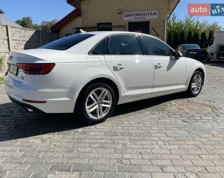 Белый Ауди А4, объемом двигателя 1.98 л и пробегом 160 тыс. км за 19900 $, фото 5 на Automoto.ua