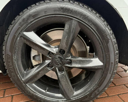 Белый Ауди А4, объемом двигателя 1.98 л и пробегом 167 тыс. км за 20000 $, фото 7 на Automoto.ua