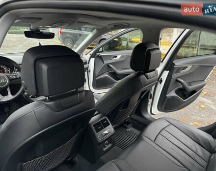 Білий Ауді А4, об'ємом двигуна 1.98 л та пробігом 49 тис. км за 19500 $, фото 10 на Automoto.ua