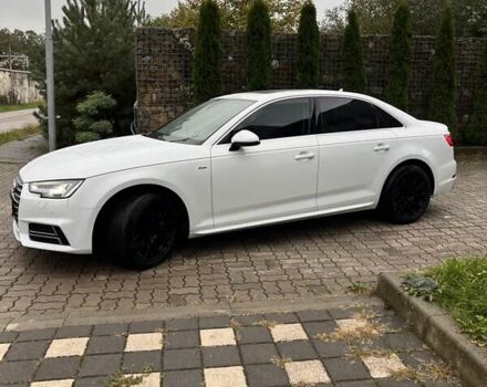 Белый Ауди А4, объемом двигателя 2 л и пробегом 130 тыс. км за 18000 $, фото 7 на Automoto.ua