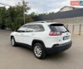 Білий Ауді А4, об'ємом двигуна 2 л та пробігом 178 тис. км за 18534 $, фото 7 на Automoto.ua