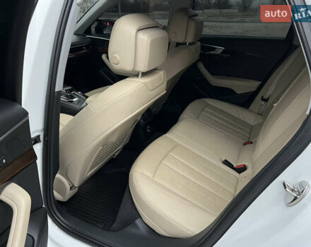 Білий Ауді А4, об'ємом двигуна 2 л та пробігом 84 тис. км за 20000 $, фото 40 на Automoto.ua