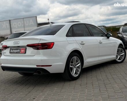 Білий Ауді А4, об'ємом двигуна 2 л та пробігом 143 тис. км за 18790 $, фото 8 на Automoto.ua