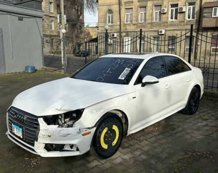 Белый Ауди А4, объемом двигателя 2 л и пробегом 160 тыс. км за 13900 $, фото 2 на Automoto.ua