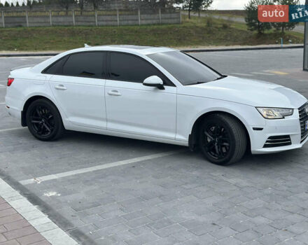Білий Ауді А4, об'ємом двигуна 1.98 л та пробігом 199 тис. км за 17000 $, фото 14 на Automoto.ua