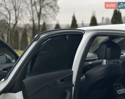 Білий Ауді А4, об'ємом двигуна 2 л та пробігом 138 тис. км за 22500 $, фото 24 на Automoto.ua