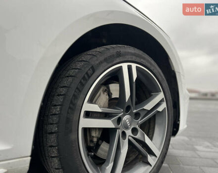 Білий Ауді А4, об'ємом двигуна 1.98 л та пробігом 195 тис. км за 18000 $, фото 34 на Automoto.ua