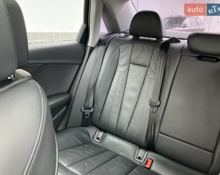 Белый Ауди А4, объемом двигателя 1.98 л и пробегом 172 тыс. км за 20400 $, фото 18 на Automoto.ua