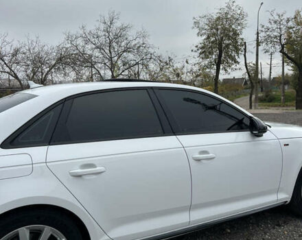 Белый Ауди А4, объемом двигателя 2 л и пробегом 82 тыс. км за 20000 $, фото 12 на Automoto.ua