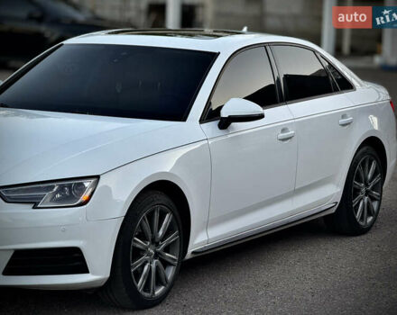 Белый Ауди А4, объемом двигателя 2 л и пробегом 133 тыс. км за 16800 $, фото 3 на Automoto.ua