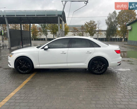 Белый Ауди А4, объемом двигателя 2 л и пробегом 252 тыс. км за 17000 $, фото 4 на Automoto.ua