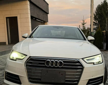 Белый Ауди А4, объемом двигателя 2 л и пробегом 336 тыс. км за 10700 $, фото 1 на Automoto.ua
