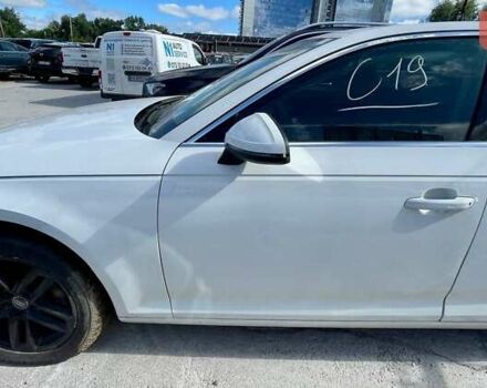 Белый Ауди А4, объемом двигателя 1.98 л и пробегом 103 тыс. км за 11000 $, фото 9 на Automoto.ua