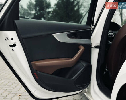 Білий Ауді А4, об'ємом двигуна 1.98 л та пробігом 240 тис. км за 15000 $, фото 14 на Automoto.ua