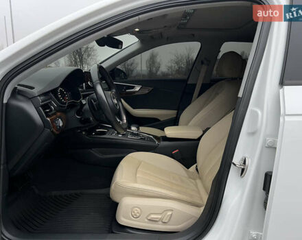 Білий Ауді А4, об'ємом двигуна 2 л та пробігом 84 тис. км за 20000 $, фото 38 на Automoto.ua