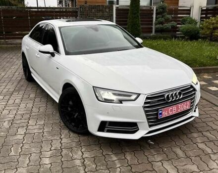 Белый Ауди А4, объемом двигателя 2 л и пробегом 130 тыс. км за 18000 $, фото 4 на Automoto.ua