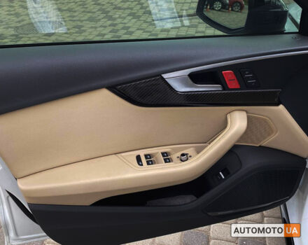 Белый Ауди А4, объемом двигателя 2 л и пробегом 142 тыс. км за 22800 $, фото 8 на Automoto.ua