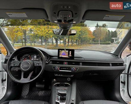 Білий Ауді А4, об'ємом двигуна 1.98 л та пробігом 49 тис. км за 19500 $, фото 12 на Automoto.ua