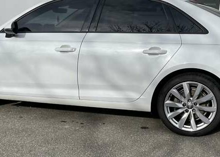 Белый Ауди А4, объемом двигателя 1.98 л и пробегом 173 тыс. км за 16300 $, фото 3 на Automoto.ua