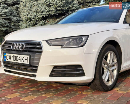 Белый Ауди А4, объемом двигателя 1.98 л и пробегом 144 тыс. км за 17399 $, фото 7 на Automoto.ua