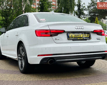 Білий Ауді А4, об'ємом двигуна 1.98 л та пробігом 151 тис. км за 19999 $, фото 4 на Automoto.ua