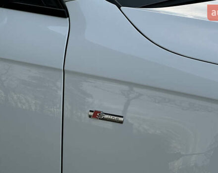 Белый Ауди А4, объемом двигателя 1.98 л и пробегом 160 тыс. км за 13999 $, фото 25 на Automoto.ua