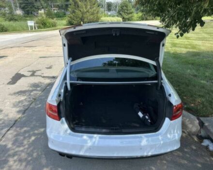 Білий Ауді А4, об'ємом двигуна 2 л та пробігом 70 тис. км за 5400 $, фото 9 на Automoto.ua