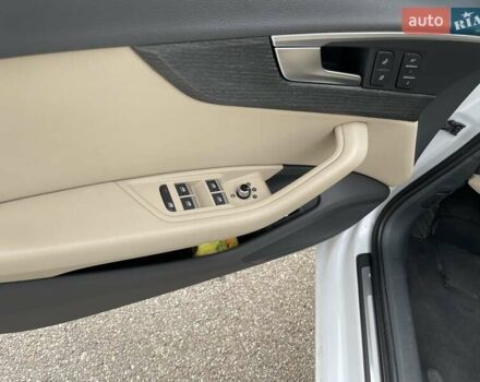 Белый Ауди А4, объемом двигателя 1.98 л и пробегом 173 тыс. км за 16300 $, фото 7 на Automoto.ua