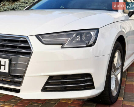 Белый Ауди А4, объемом двигателя 1.98 л и пробегом 144 тыс. км за 17399 $, фото 4 на Automoto.ua