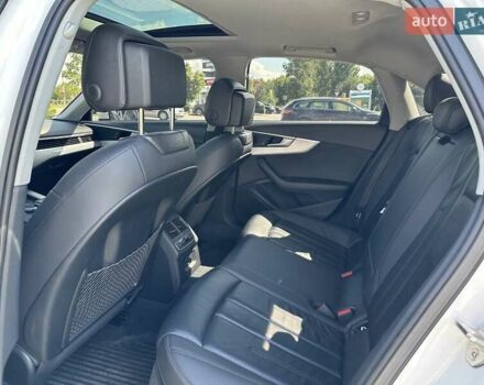 Белый Ауди А4, объемом двигателя 2 л и пробегом 199 тыс. км за 16600 $, фото 48 на Automoto.ua