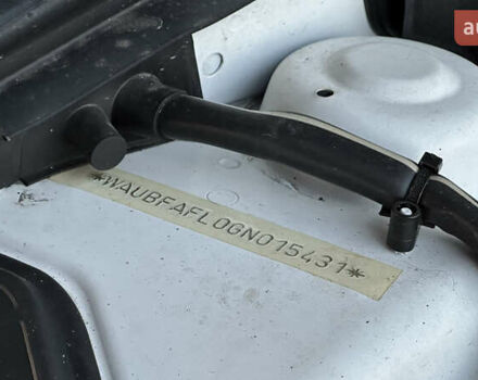 Белый Ауди А4, объемом двигателя 1.98 л и пробегом 160 тыс. км за 13999 $, фото 84 на Automoto.ua