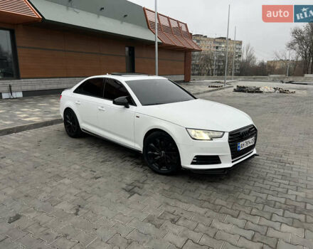 Білий Ауді А4, об'ємом двигуна 2 л та пробігом 84 тис. км за 20000 $, фото 12 на Automoto.ua