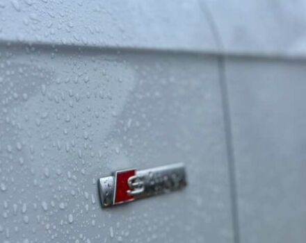 Білий Ауді А4, об'ємом двигуна 2 л та пробігом 44 тис. км за 15999 $, фото 9 на Automoto.ua