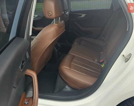 Белый Ауди А4, объемом двигателя 1.98 л и пробегом 132 тыс. км за 16300 $, фото 26 на Automoto.ua