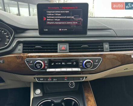 Білий Ауді А4, об'ємом двигуна 1.98 л та пробігом 199 тис. км за 17000 $, фото 17 на Automoto.ua