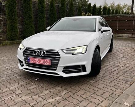 Белый Ауди А4, объемом двигателя 2 л и пробегом 130 тыс. км за 18000 $, фото 2 на Automoto.ua