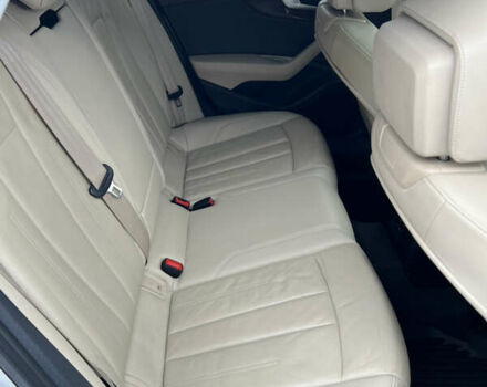 Белый Ауди А4, объемом двигателя 2 л и пробегом 82 тыс. км за 20000 $, фото 31 на Automoto.ua