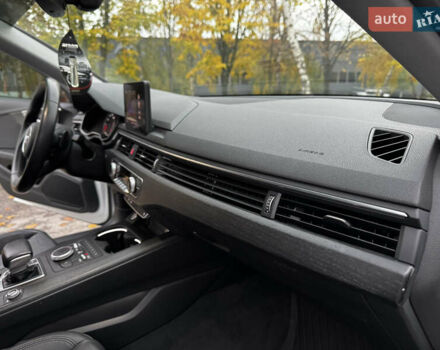 Білий Ауді А4, об'ємом двигуна 1.98 л та пробігом 49 тис. км за 19500 $, фото 16 на Automoto.ua