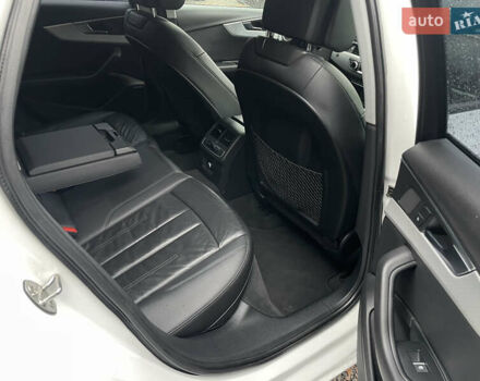 Білий Ауді А4, об'ємом двигуна 1.98 л та пробігом 194 тис. км за 15200 $, фото 9 на Automoto.ua