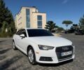 Белый Ауди А4, объемом двигателя 2 л и пробегом 123 тыс. км за 17000 $, фото 1 на Automoto.ua