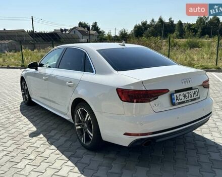 Белый Ауди А4, объемом двигателя 1.98 л и пробегом 172 тыс. км за 17000 $, фото 4 на Automoto.ua