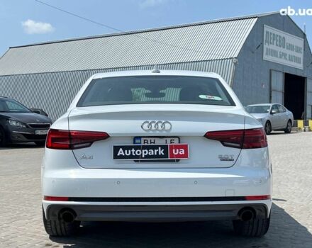 Білий Ауді А4, об'ємом двигуна 2 л та пробігом 169 тис. км за 18790 $, фото 6 на Automoto.ua