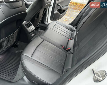 Білий Ауді А4, об'ємом двигуна 1.98 л та пробігом 49 тис. км за 19500 $, фото 18 на Automoto.ua