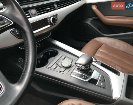 Білий Ауді А4, об'ємом двигуна 2 л та пробігом 173 тис. км за 12345 $, фото 35 на Automoto.ua