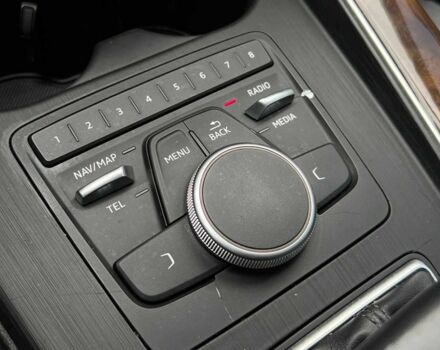 Білий Ауді А4, об'ємом двигуна 2 л та пробігом 134 тис. км за 16000 $, фото 17 на Automoto.ua