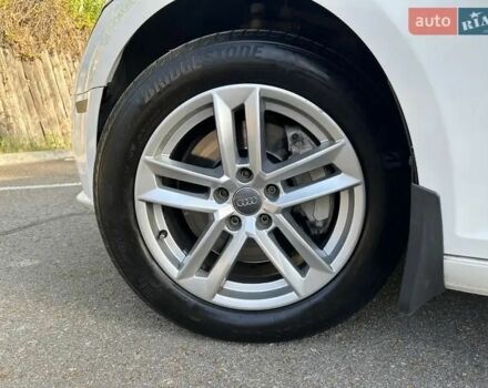 Білий Ауді А4, об'ємом двигуна 2 л та пробігом 142 тис. км за 17999 $, фото 7 на Automoto.ua