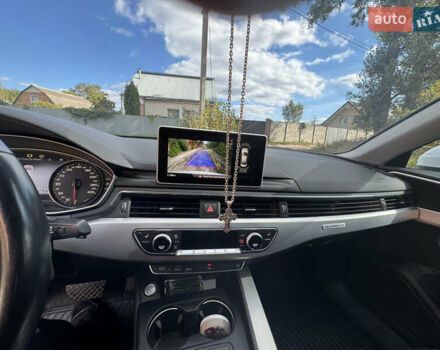 Белый Ауди А4, объемом двигателя 1.98 л и пробегом 170 тыс. км за 17500 $, фото 12 на Automoto.ua