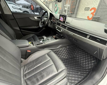 Белый Ауди А4, объемом двигателя 2 л и пробегом 335 тыс. км за 14900 $, фото 31 на Automoto.ua